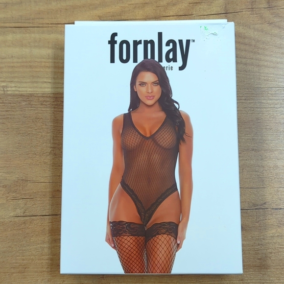 Sheer lace teddy - Picture 1 of 6